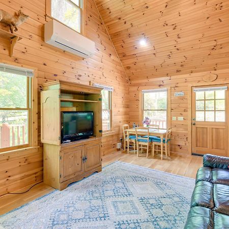 Quaint Blue Ridge Cabin Rental With On-Site Stream! Sparta Dış mekan fotoğraf