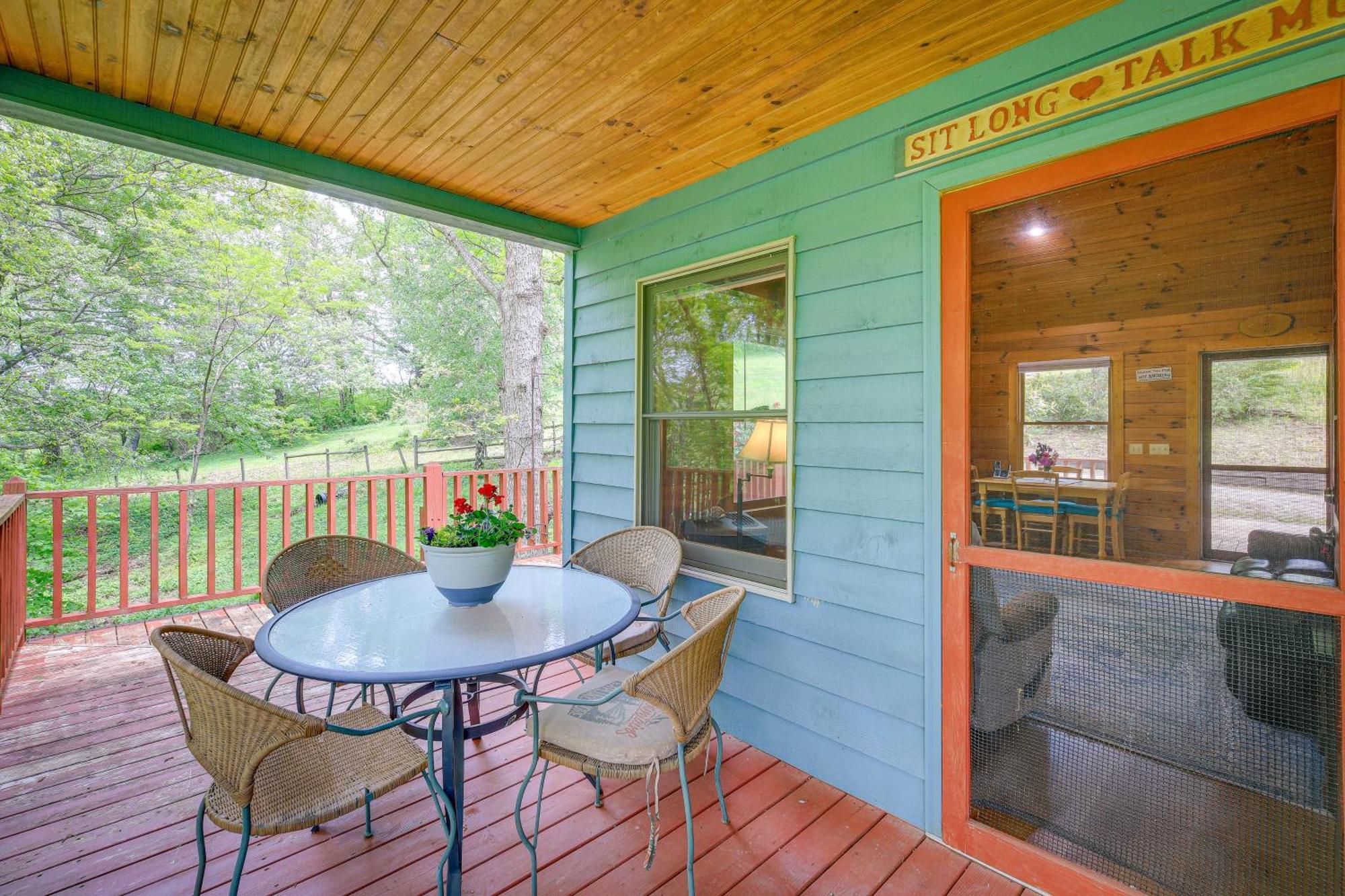 Quaint Blue Ridge Cabin Rental With On-Site Stream! Sparta Dış mekan fotoğraf